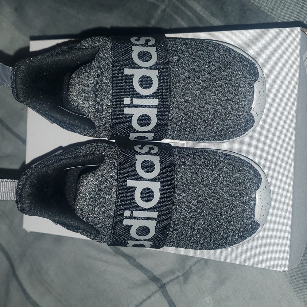 Kids shoes